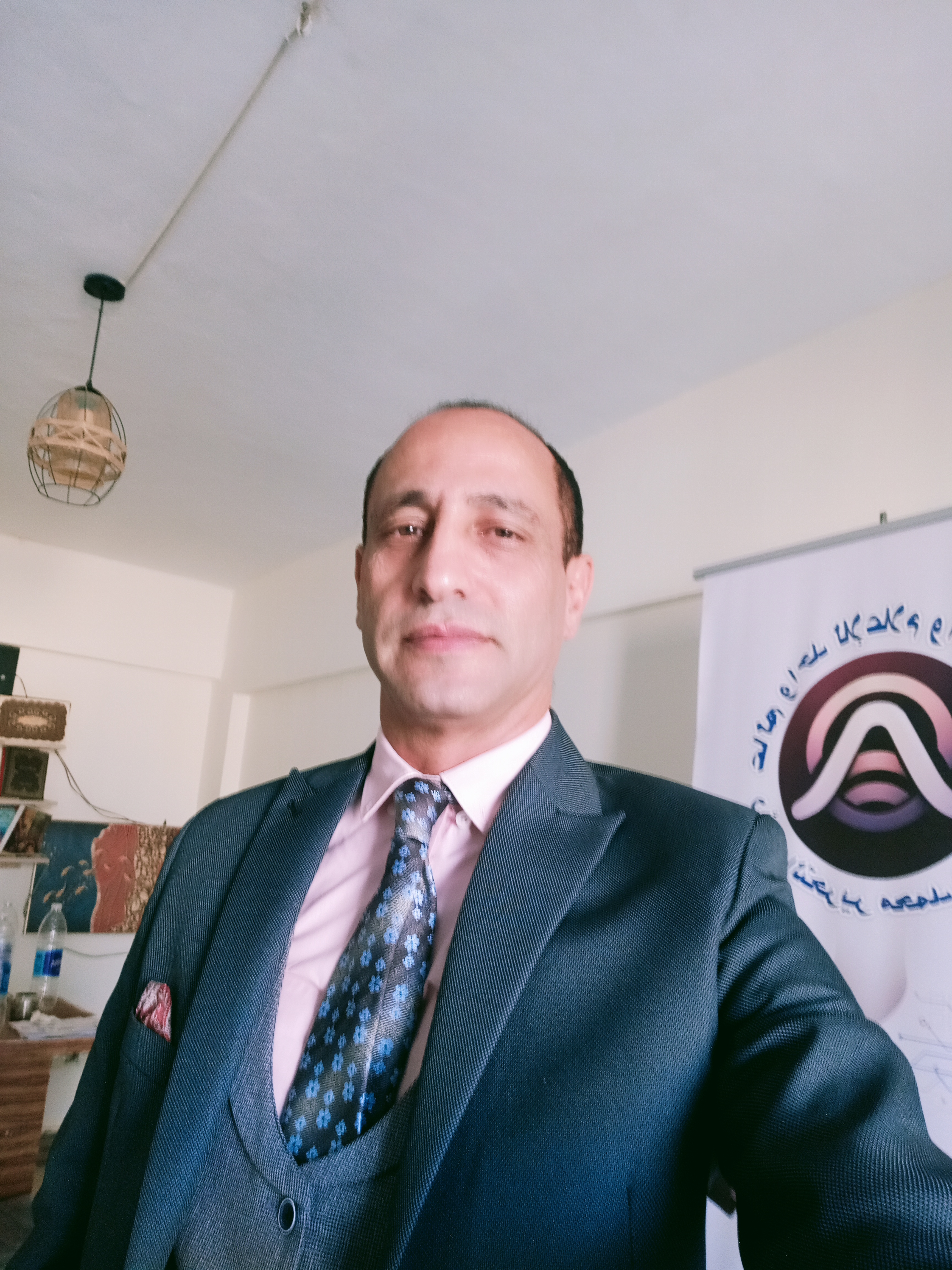 خبري ثري جدا