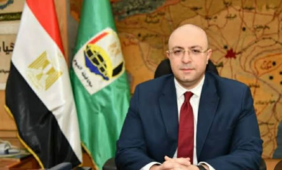 محافظ الفيوم يشيد بمنصة صحة مصر